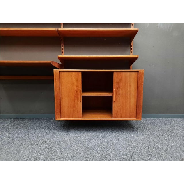 Danish Teak Wall Shelving System with Lighting by Kai Kristiansen for FM Møbler, 1960s For Sale - Image 10 of 18
