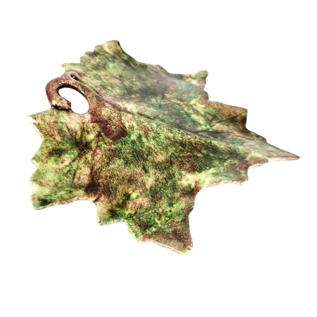 Mid-Century Modern Jamison Pottery Leaf Green Ceramic Wall Pocket Décor 6" For Sale - Image 3 of 7