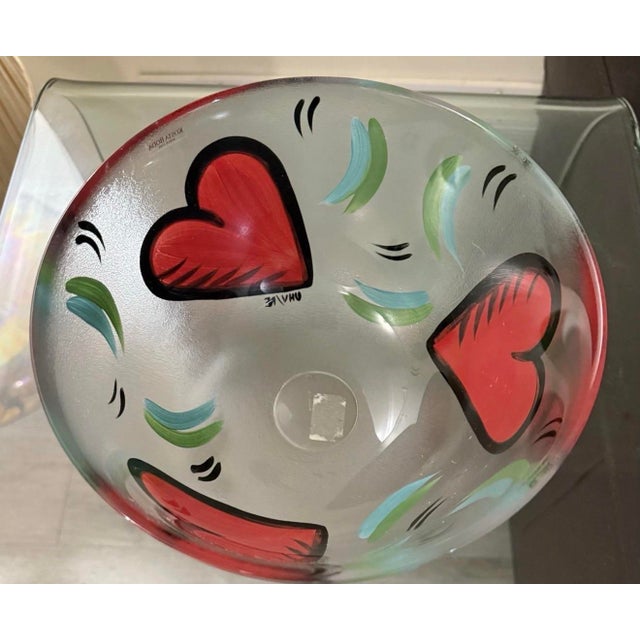 1970s Kosta Boda Signed Ulrica Hyman Vallien Hand Painted Heart Plate & Bowl For Sale In Atlanta - Image 6 of 9