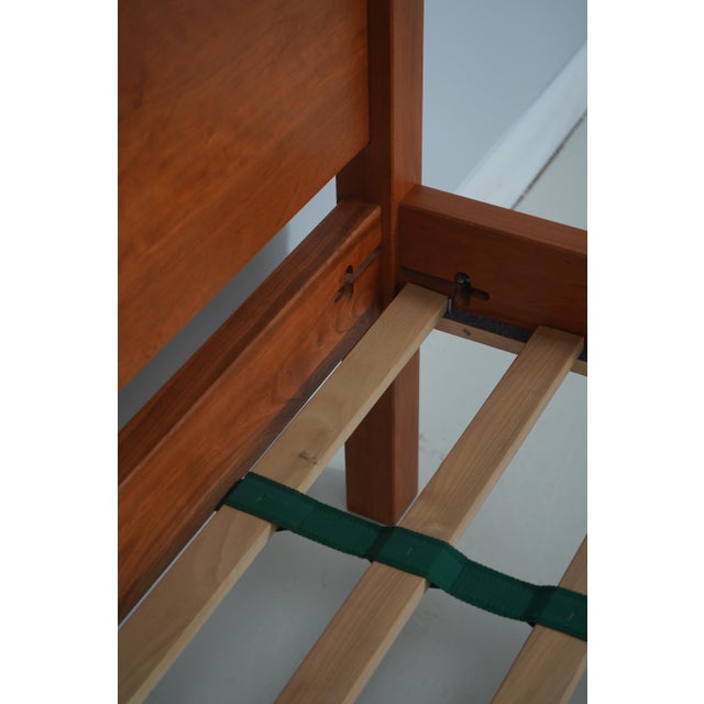 Scott Jordan Queen Size Cherry Sharker ½ Moon Bed For Sale - Image 11 of 15