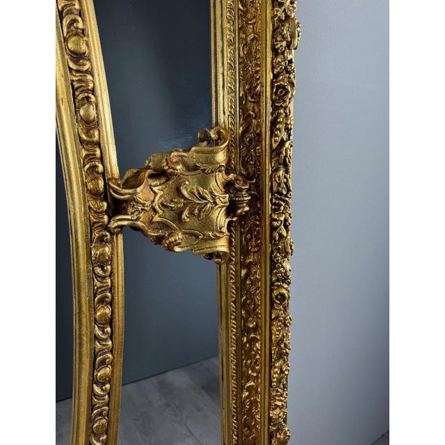 Large 19th Century Louis XV Mirror in Carved and Gilded Wood For Sale - Image 4 of 12