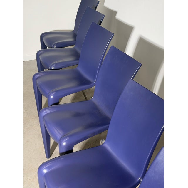 Philippe Starck Louis 20 Dining Chairs by Philippe Starck for Vitra, Set of 6 For Sale - Image 4 of 8