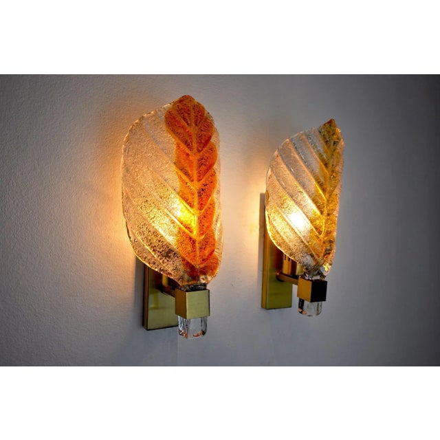 AVMazzega Italian Two-Tone Murano Wall Lamps from Mazzega, 1970s, Set of 2 For Sale - Image 4 of 8