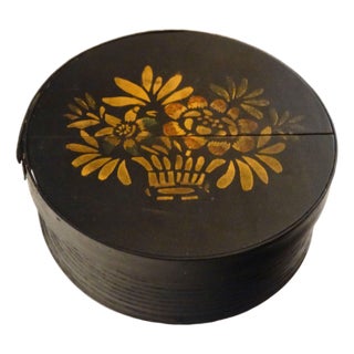 Antique Hand Painted American Farmhouse Bentwood Box For Sale