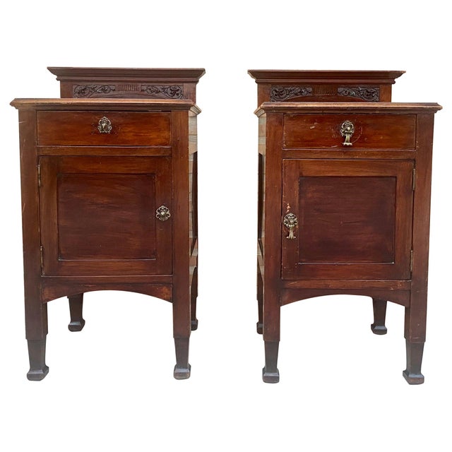 Early 20th Century Art Nouveau Walnut Nightstands, 1900s, Set of 2 For Sale - Image 5 of 18
