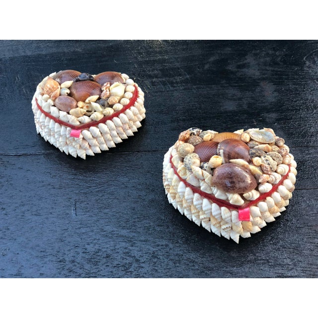 Heart Shaped Folk Art Boxes Encrusted With Shells - a Pair For Sale In Miami - Image 6 of 10