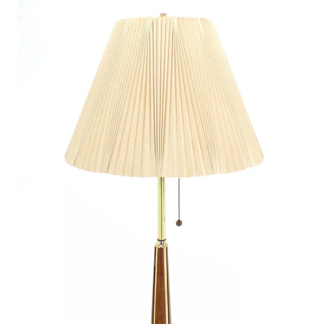 Mid-Century Modern Mid-Century Modern Walnut and Brass Floor Lamp For Sale - Image 3 of 7