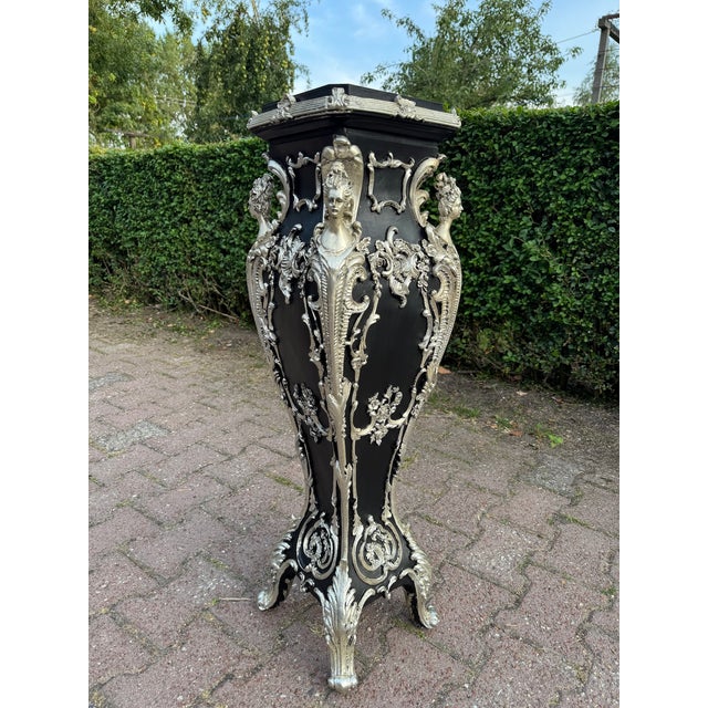 1980 Italian Baroque Black Silver Resin Pedestal 1pc For Sale - Image 13 of 13