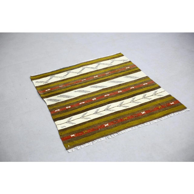 1960s Traditional Scandinavian Flatweave Green Ethnic Cappadocia Kilim Rug Size: 3.1 x 3.2 ft (95 x 98 cm) 37 x 38 inches...