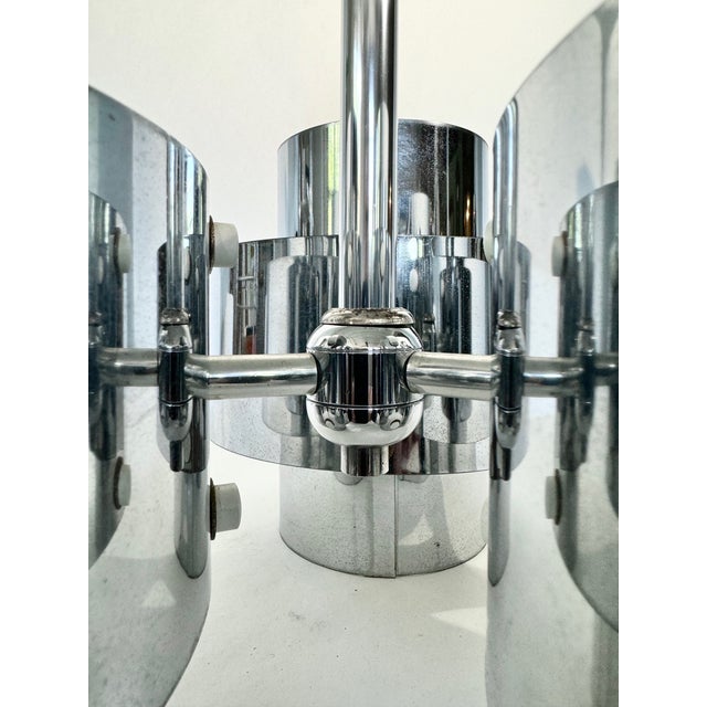 Chrome Sciolari Attributed Mid-Century Modern Chrome Sculptural Three Light Ceiling Chandelier Rewired For Sale - Image 8 of 12