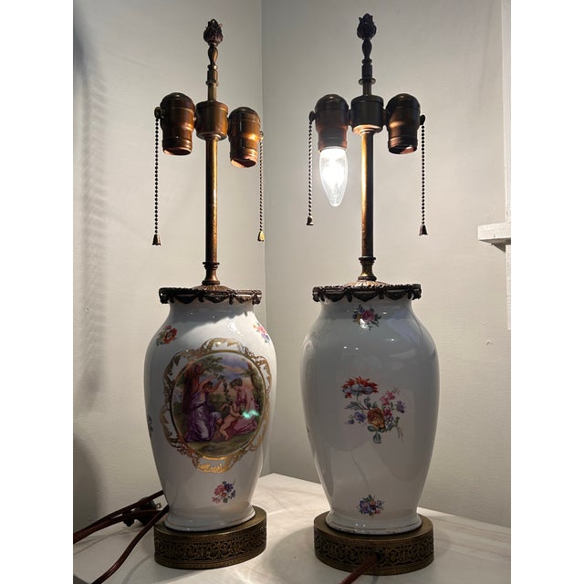 Vintage French Style Porcelain Urn Lamps With Gilt Ormolu Mounts – Neoclassical - a Pair For Sale In Buffalo - Image 6 of 10