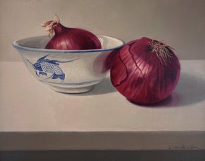 Two Red Onions by Sarah van der Helm | Oil on Panel Still life of two red onions and a bowl.