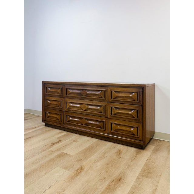 Mid-Century Modern Vintage MCM Nine Drawer Dresser With Bowtie Inlay Retro Walnut Bedroom Storage For Sale - Image 3 of 9