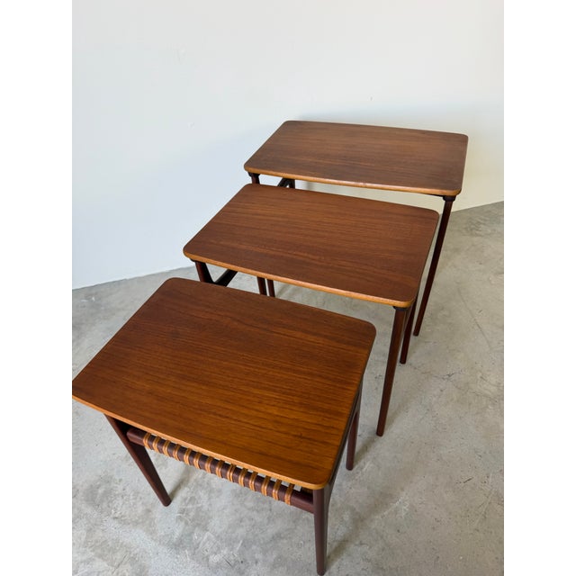 Mid-Century Danish Modern Teak Nesting Tables by Erling Torvits for Heltborg Møbler – Set of 3 For Sale - Image 4 of 12