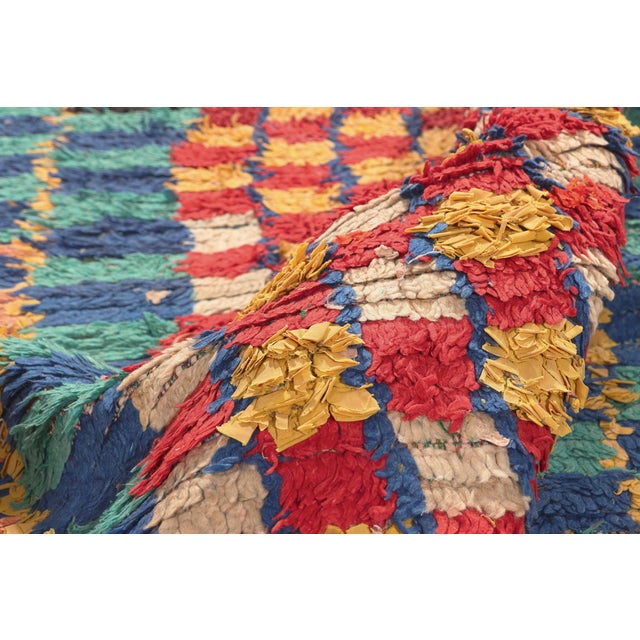 Vintage Azilal Boucherouite Moroccan Rug, 04'06 X 05'06 For Sale In Dallas - Image 6 of 10