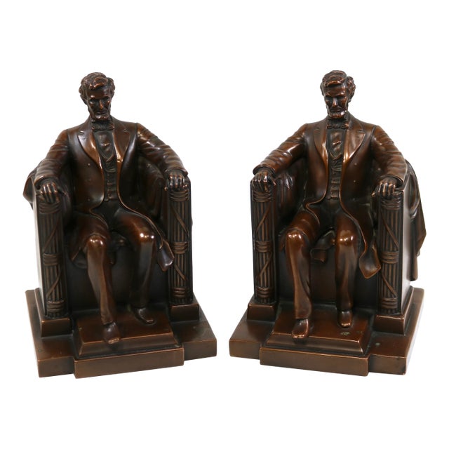 Sitting Lincoln Memorial Bookends by Jennings Brothers For Sale