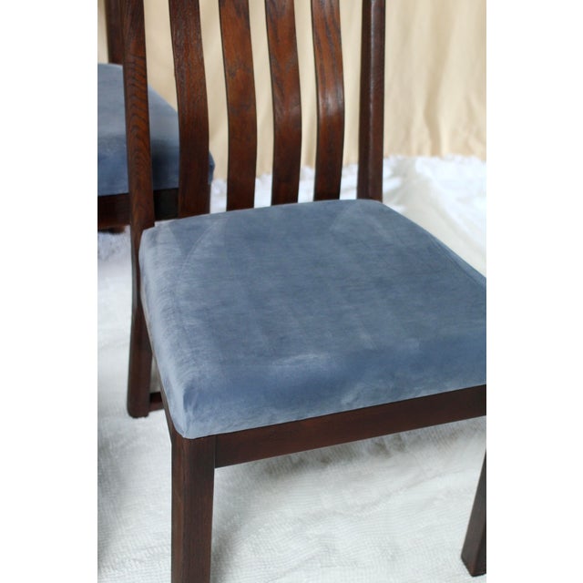 Set of 4 Oak Arched Dining Chairs With Blue Velvet Upholstered Seats For Sale - Image 10 of 16