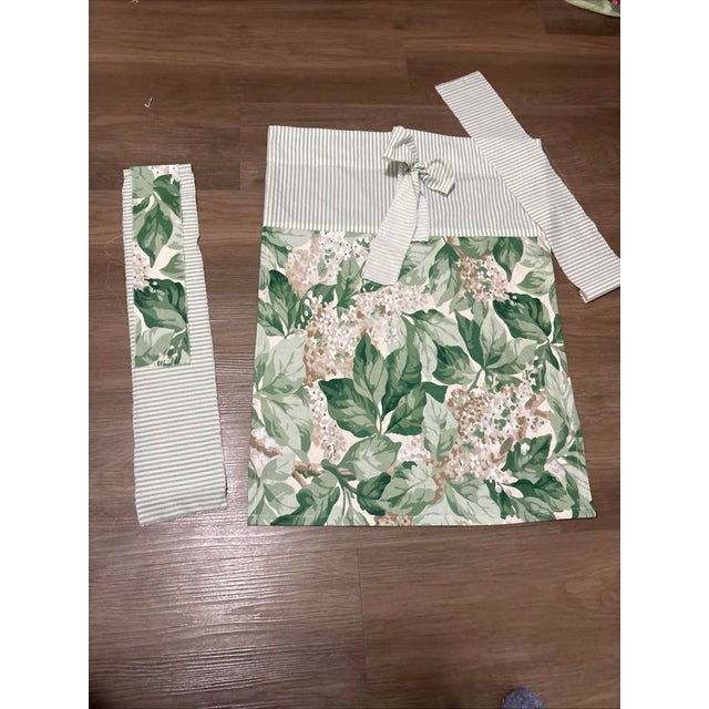 French Provincial Tropical Bistro Panel 20 Wide X 25 Long With Bow Sashes Included For Sale - Image 3 of 7