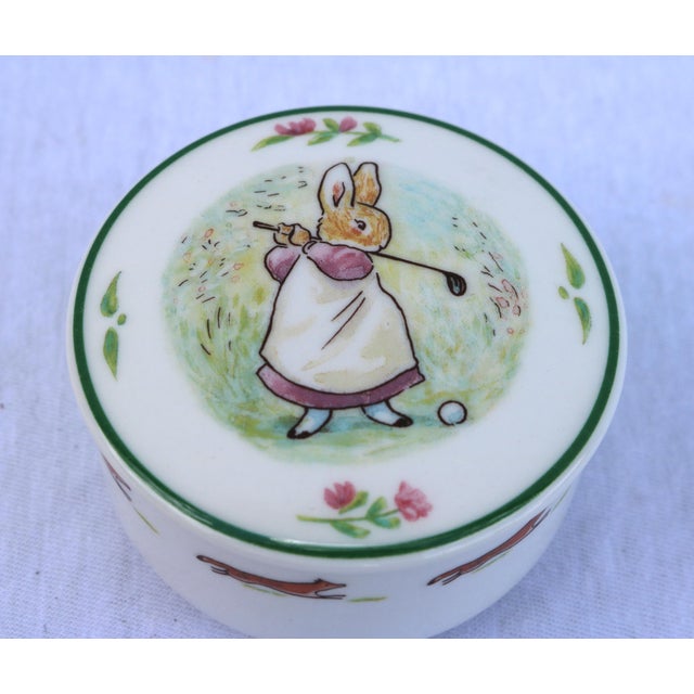 1990s 1994 Vintage Villeroy & Boch German Foxwood Tales Golfing Rabbit Porcelain Trinket Box With Lid. For Sale - Image 5 of 10