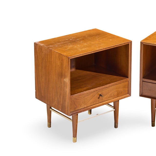 Paul McCobb Style Furnette Mid Century Walnut and Brass Nightstands - Pair For Sale - Image 10 of 11