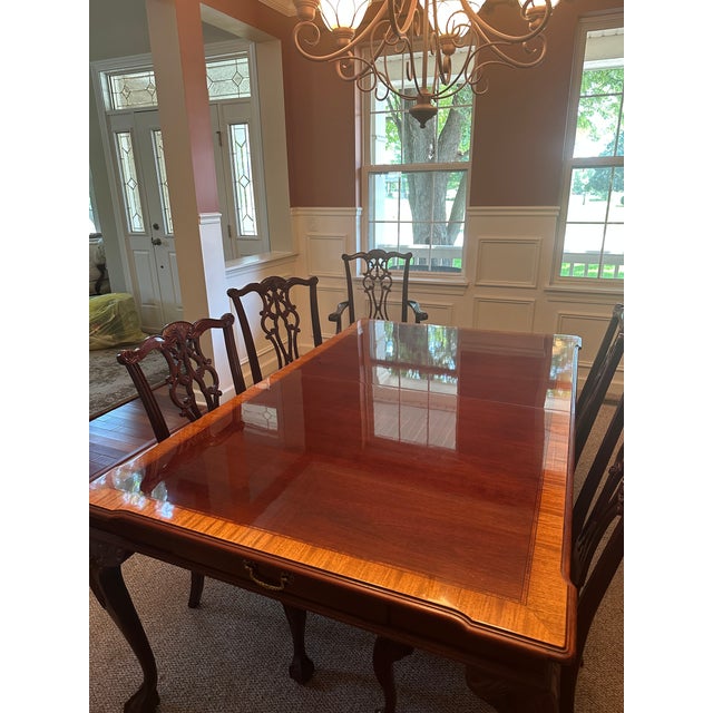 Ethan Allen Mahogany Dining Room Table and Chairs For Sale - Image 14 of 17
