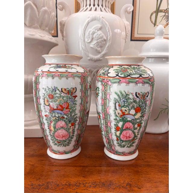 Dark Green Mid Twentieth Century Chinese Famille Rose Medallion Matched Pair of 9.75” Vases For Sale - Image 8 of 8