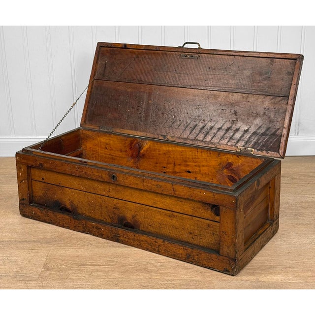 Antique Large Primitive Farmhouse Pine Storage Tool Chest For Sale - Image 4 of 14