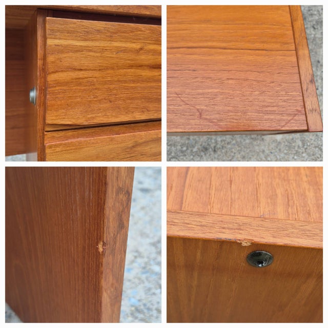 1970s Danish Modern Teak Veneer Executive Desk W/ Locking Drawers For Sale - Image 9 of 10