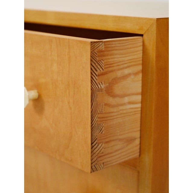 Brown Scandinavian Elm Chest of Drawers, 1940s-1950s For Sale - Image 8 of 12