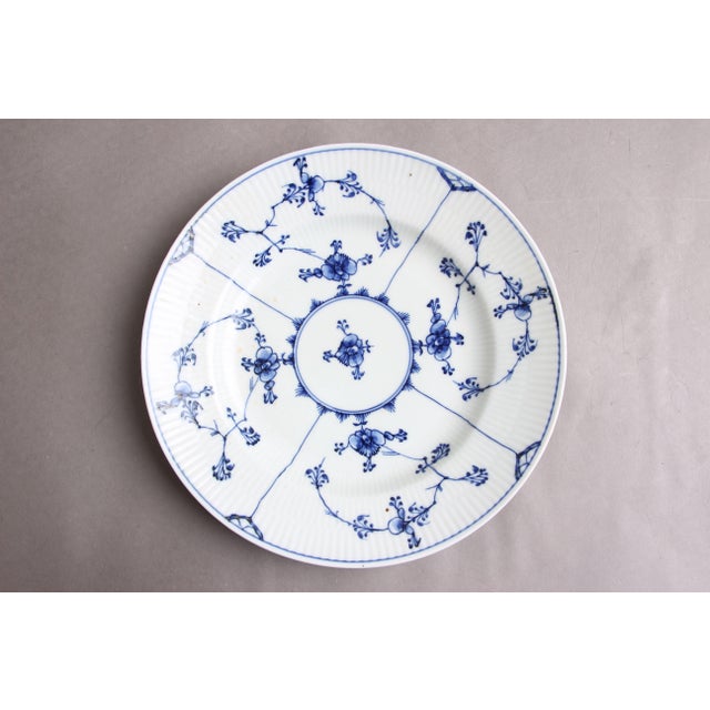 Antique Dinner Plates by Royal Copenhagen, 1800, Set of 12 For Sale - Image 12 of 18