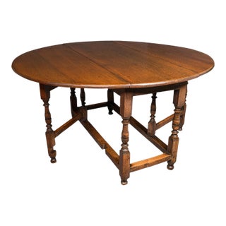 1750's Antique English Oak 4-6 Seat Gate Leg Table For Sale