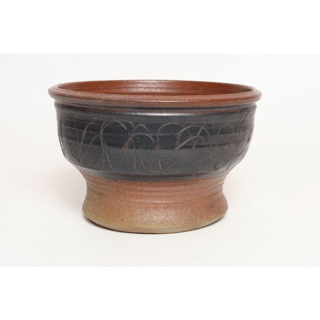 Studio pottery planter by ceramicist, Deanna Nichols (b. 1942-2017, Missouri). Holding a BFA from Kansas City Art...