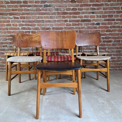 Set of Four Vintage Teak Chairs – Denmark (1960s)