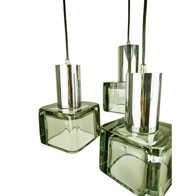 Vintage Three-Lights Pendant in Smoked Glass and Chrome Plated Metal by F. Poli for Seguso, 1960s For Sale - Image 6 of 12