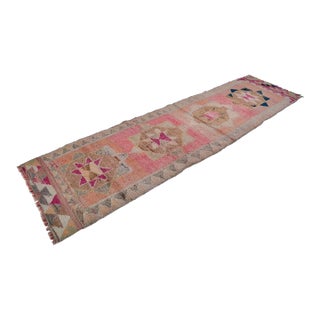 Mid 20th Century Geometric Anatolian Wool Carpet For Sale