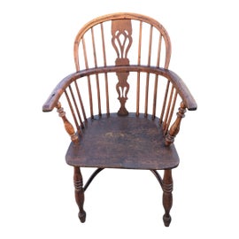Example of Rustic European Windsor Chairs