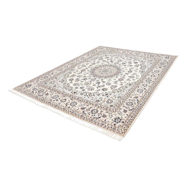 Nain Rug with Floral Pattern For Sale