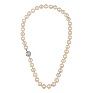 41 Round Akoya Pearls Strand Necklace Set in Metal Ball Clasp For Sale