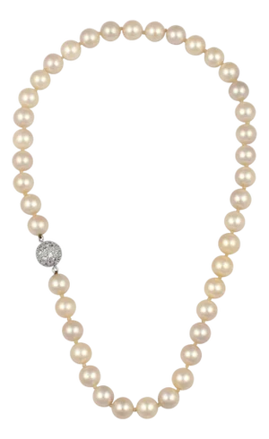 41 Round Akoya Pearls Strand Necklace Set in Metal Ball Clasp