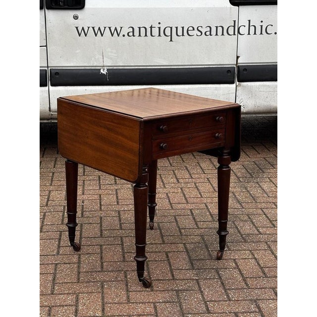 Victorian Mahogany Pembroke Drop Leaf Side Table For Sale - Image 3 of 11