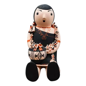 Mid 20th Century Dena Suina Cochiti Pueblo New Mexico Storyteller 30 Children Pottery Sculpture