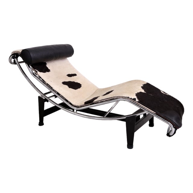 LC4 Chaise Longue in Fur by Le Corbusier for Cassina, 1970s For Sale