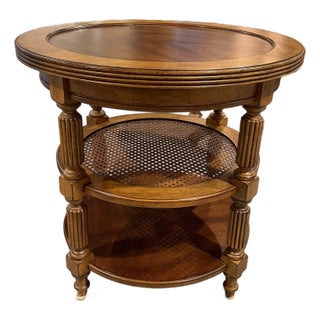 Thomasville Windward Bay Round Lamp Table With Cane Shelf For Sale