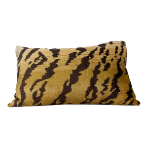 Tiger Velvet Pillow