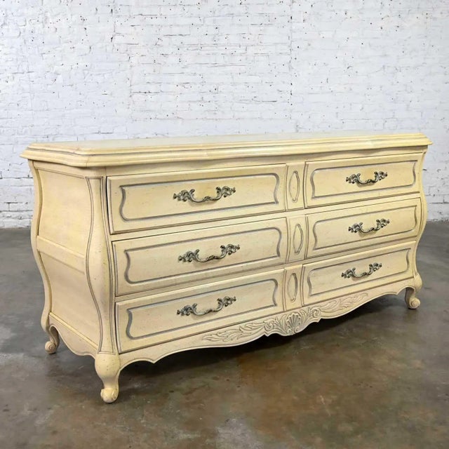 Prince Howard French Provincial Hollywood Regency Vintage White Dresser Credenza For Sale - Image 13 of 13