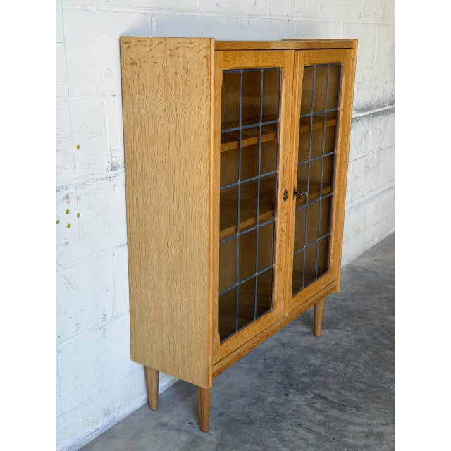 Brown Oak Leaded Glass 2-Door Bookcase Vintage Mid-Century Modern 1970s For Sale - Image 8 of 11