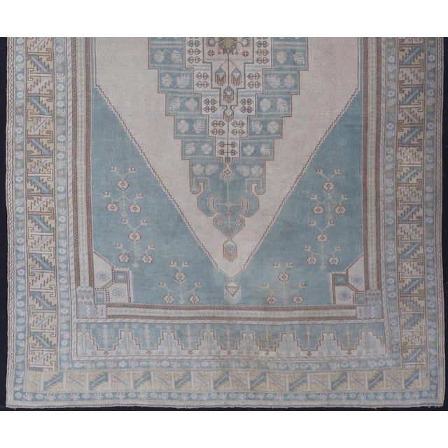 Large Vintage Turkish Oushak Rug With Central Medallion in Blue and Cream 6'8 X 12'7 For Sale - Image 4 of 14