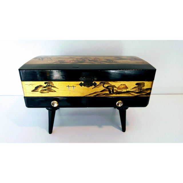 1950s Midcentury Japanese Lacquered Music Box For Sale - Image 5 of 7