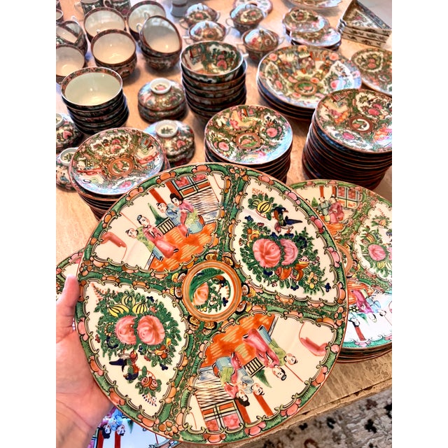 Ceramic Large Vintage Chinese Export Rose Medallion Porcelain Collection – 188-Piece Estate Set For Sale - Image 7 of 17