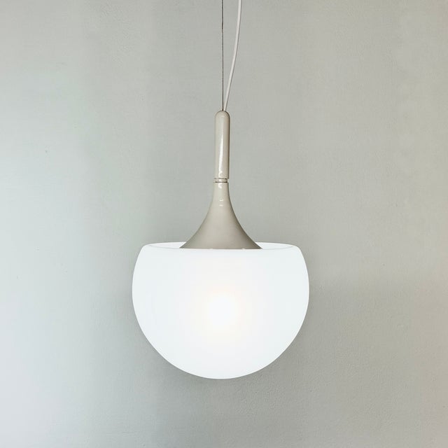 Mid-Century Modern Space Age Mushroom Pendant Lamp by Elio Martinelli for Martinelli Luce, Italy, 1960s For Sale - Image 3 of 18